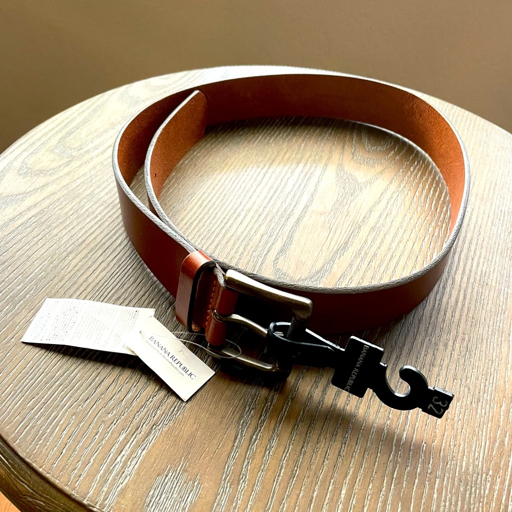 Brand new banana republic belt size 32